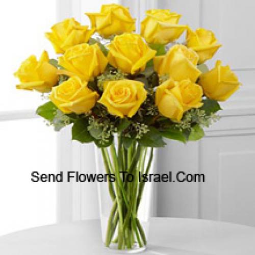 Pretty 12 Yellow Roses