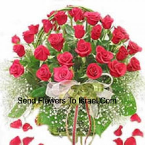 30 Charming Red Roses