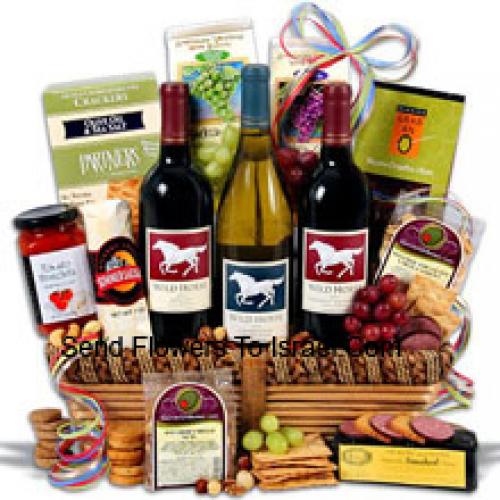 Goodies Basket with Selected Wines